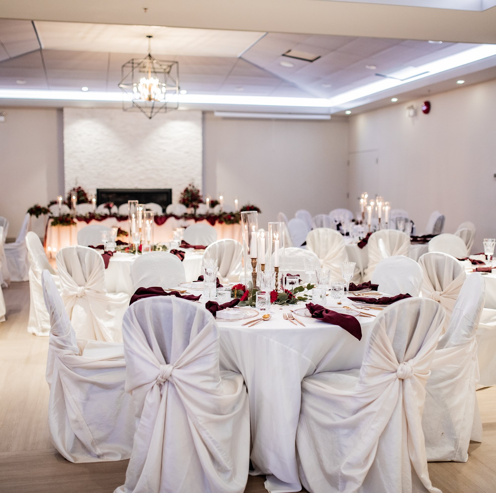 Banquet_Tables
